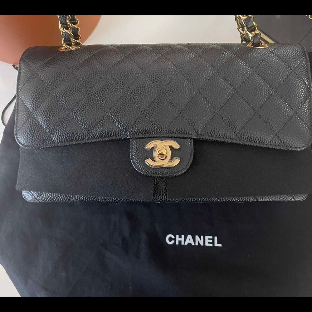 ❌SOLD❌ CHANEL CLASSIC MEDIUM CAVIAR , BRAND NEW